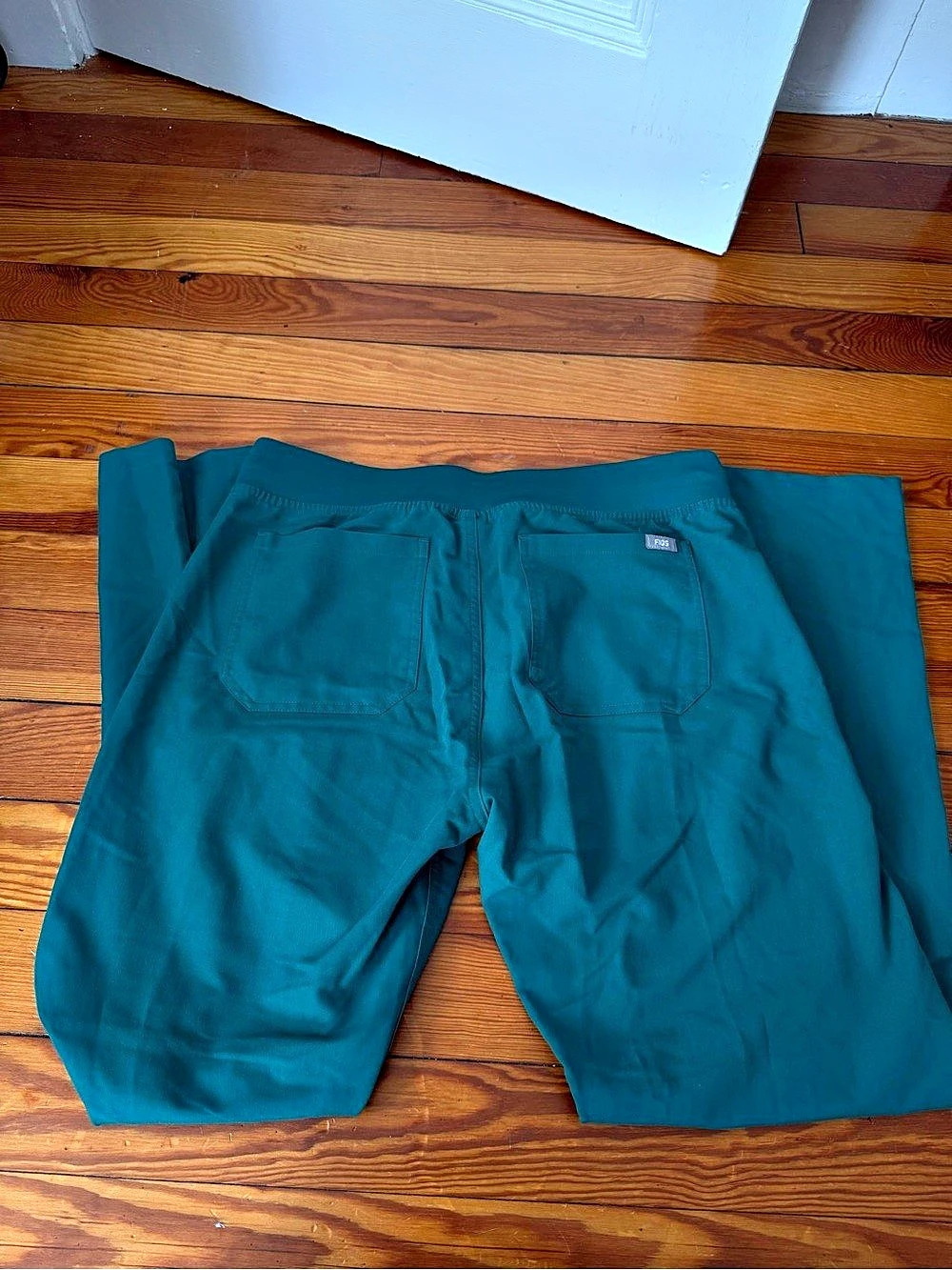 FIGS Livingston Scrub Pants